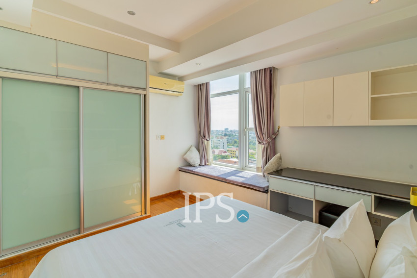 2 Bedroom Condo For Rent - Silvertown, BKK1, Phnom Penh