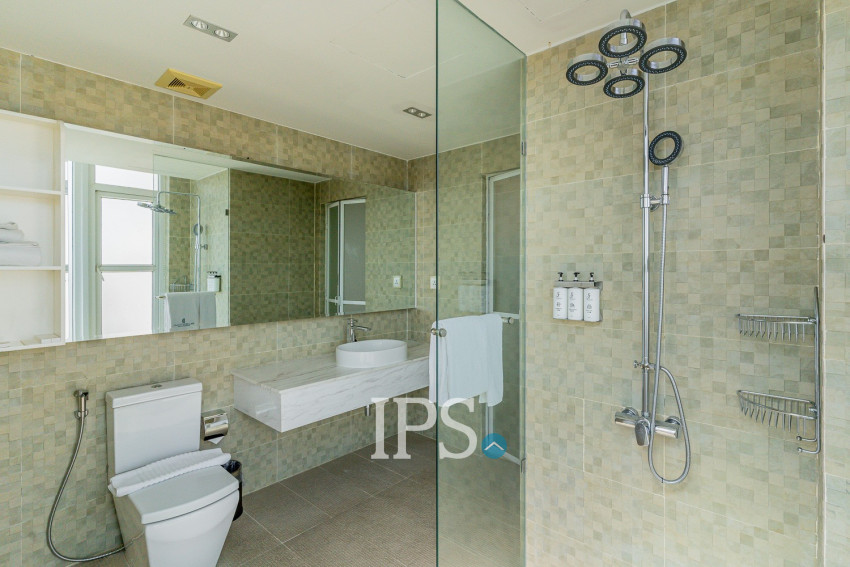 2 Bedroom Condo For Rent - Silvertown, BKK1, Phnom Penh