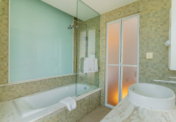 2 Bedroom Condo For Rent - Silvertown, BKK1, Phnom Penh thumbnail