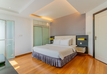 2 Bedroom Condo For Rent - Silvertown, BKK1, Phnom Penh thumbnail