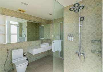 2 Bedroom Condo For Rent - Silvertown, BKK1, Phnom Penh thumbnail