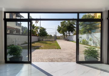 1 Bedroom House For Rent - Sala Kamreuk, Siem Reap thumbnail