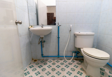 5 Bedroom Guesthouse and Restaurant Business  For Sale - Svay Dangkum, Siem Reap thumbnail