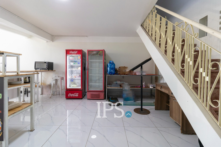 5 Bedroom Guesthouse and Restaurant Business  For Sale - Svay Dangkum, Siem Reap