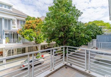 4 Bedroom Twin Villa For Rent - Borey Peng Houth The Star Quaterial, Sen Sok, Phnom Penh thumbnail