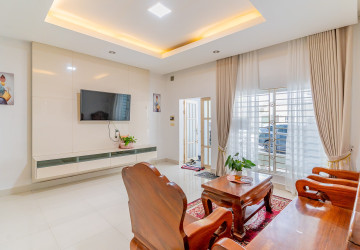 4 Bedroom Twin Villa For Rent - Borey Peng Houth The Star Quaterial, Sen Sok, Phnom Penh thumbnail