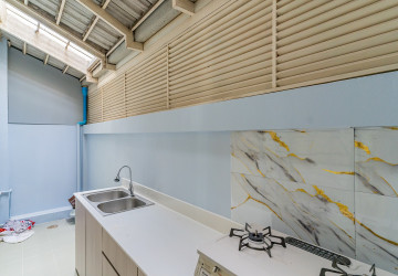 4 Bedroom Twin Villa For Rent - Borey Peng Houth The Star Quaterial, Sen Sok, Phnom Penh thumbnail