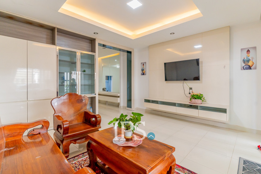 4 Bedroom Twin Villa For Rent - Borey Peng Houth The Star Quaterial, Sen Sok, Phnom Penh