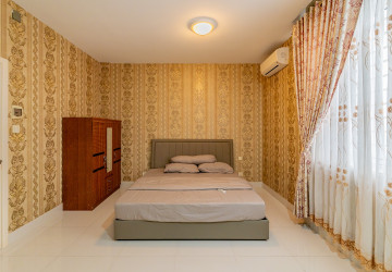 4 Bedroom Twin Villa For Rent - Borey Peng Houth The Star Quaterial, Sen Sok, Phnom Penh thumbnail