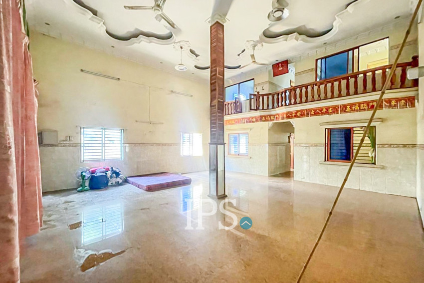 351 Sqm Land with Warehouse For Rent - Samraong Kraom, Phnom Penh