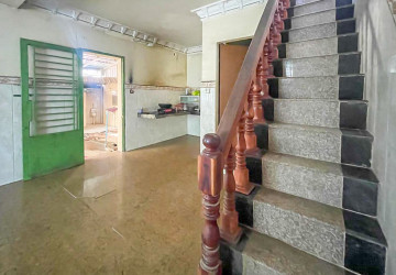 351 Sqm Land with Warehouse For Rent - Samraong Kraom, Phnom Penh thumbnail