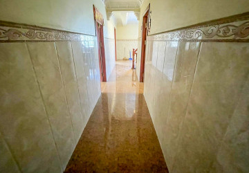 351 Sqm Land with Warehouse For Rent - Samraong Kraom, Phnom Penh thumbnail