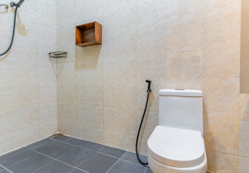 Renovated 1 Bedroom Apartment For Rent - Phsar Kandal 1, Phnom Penh thumbnail