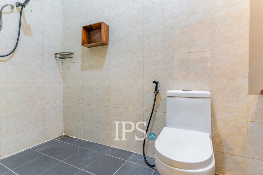 Renovated 1 Bedroom Apartment For Rent - Phsar Kandal 1, Phnom Penh