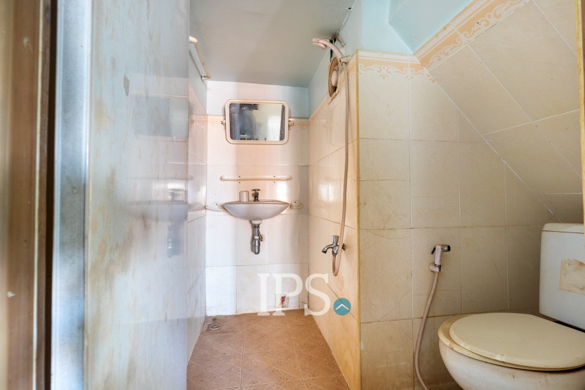 4 Bedroom Shophouse For Rent - Svay Dangkum, Siem Reap