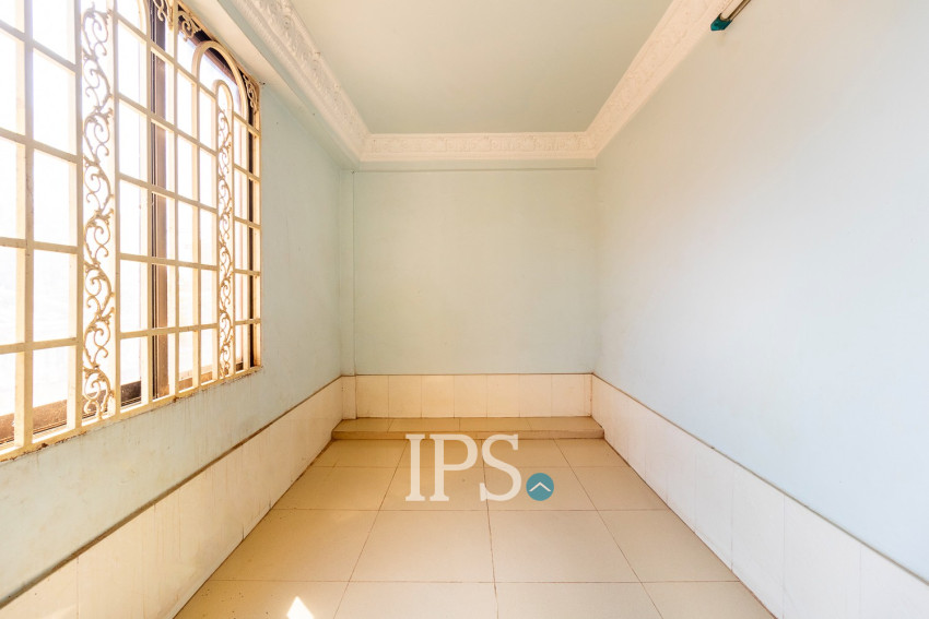 4 Bedroom Shophouse For Rent - Svay Dangkum, Siem Reap