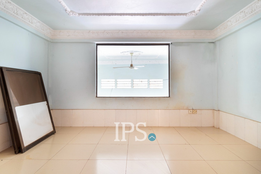 4 Bedroom Shophouse For Rent - Svay Dangkum, Siem Reap