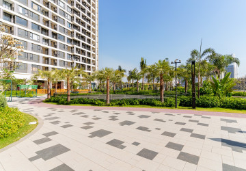 1 Bedroom Condo For Rent - The Pinnacle, Tonle Bassac, Phnom Penh thumbnail