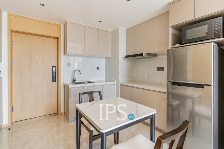1 Bedroom Condo For Rent - The Pinnacle, Tonle Bassac, Phnom Penh