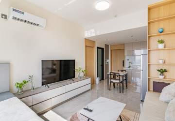 1 Bedroom Condo For Rent - The Pinnacle, Tonle Bassac, Phnom Penh thumbnail