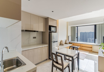 1 Bedroom Condo For Rent - The Pinnacle, Tonle Bassac, Phnom Penh thumbnail