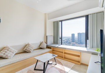 1 Bedroom Condo For Rent - The Pinnacle, Tonle Bassac, Phnom Penh thumbnail