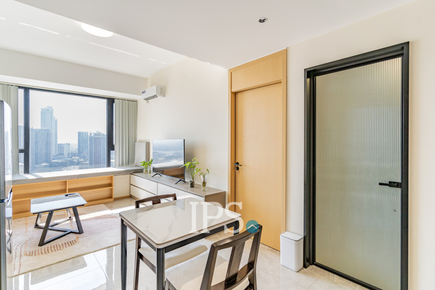 1 Bedroom Condo For Rent - The Pinnacle, Tonle Bassac, Phnom Penh