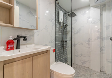 2 Bedroom Condo For Rent - L Tower, Beoung Tumpun 2,  Phnom Penh thumbnail