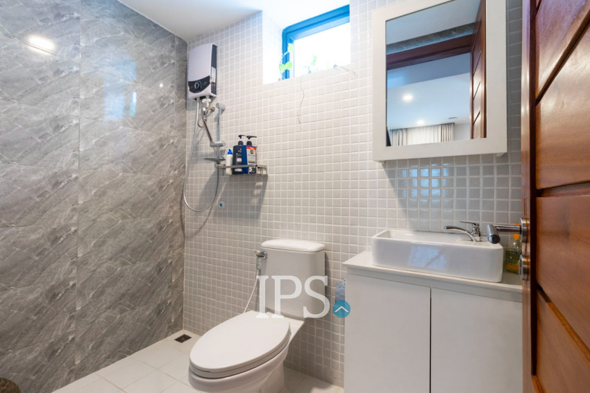 4 Bedroom House For Sale - Borey Tourism, Kandaek, Prasat Bakong, Siem Reap