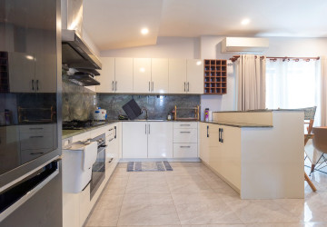 4 Bedroom House For Sale - Borey Tourism, Kandaek, Prasat Bakong, Siem Reap thumbnail