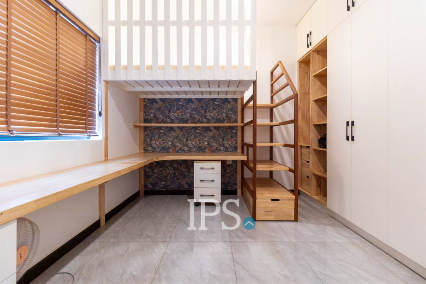 4 Bedroom House For Sale - Borey Tourism, Kandaek, Prasat Bakong, Siem Reap