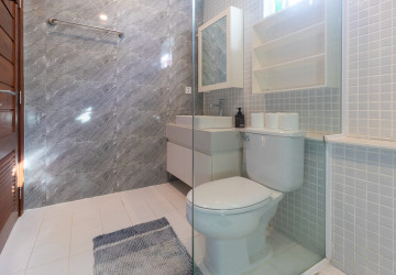 4 Bedroom House For Sale - Borey Tourism, Kandaek, Prasat Bakong, Siem Reap thumbnail