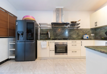 4 Bedroom House For Sale - Borey Tourism, Kandaek, Prasat Bakong, Siem Reap thumbnail