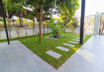 4 Bedroom House For Sale - Borey Tourism, Kandaek, Prasat Bakong, Siem Reap thumbnail