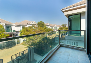 4 Bedroom House For Rent - Borey Tourism, Kandaek, Prasat Bakong, Siem Reap thumbnail