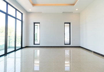 4 Bedroom House For Rent - Borey Tourism, Kandaek, Prasat Bakong, Siem Reap thumbnail