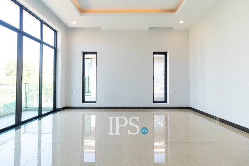 4 Bedroom House For Rent - Borey Tourism, Kandaek, Prasat Bakong, Siem Reap