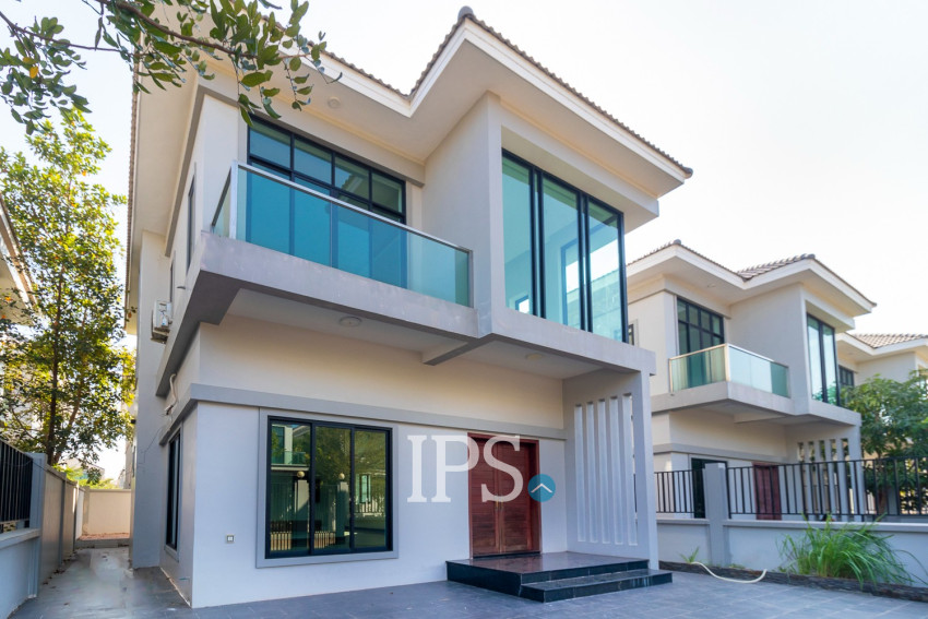 4 Bedroom House For Rent - Borey Tourism, Kandaek, Prasat Bakong, Siem Reap