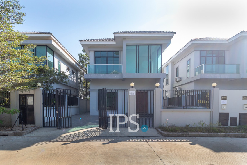 4 Bedroom House For Rent - Borey Tourism, Kandaek, Prasat Bakong, Siem Reap