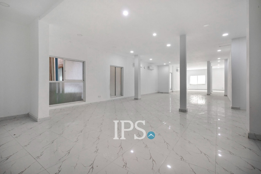 127 Sqm Office Space  For Rent - Svay Dangkum, Siem Reap
