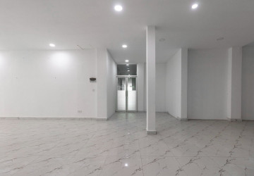 127 Sqm Office Space  For Rent - Svay Dangkum, Siem Reap thumbnail