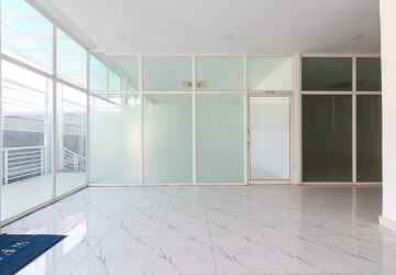 30 Sqm Office Space  For Rent - Svay Dangkum, Siem Reap thumbnail