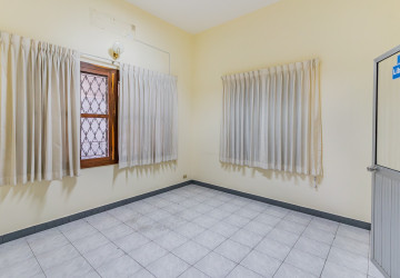8 Bedroom Commercial Villa For Rent - BKK1, Phnom Penh thumbnail