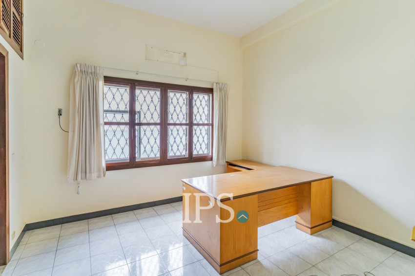 8 Bedroom Commercial Villa For Rent - BKK1, Phnom Penh
