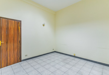 8 Bedroom Commercial Villa For Rent - BKK1, Phnom Penh thumbnail