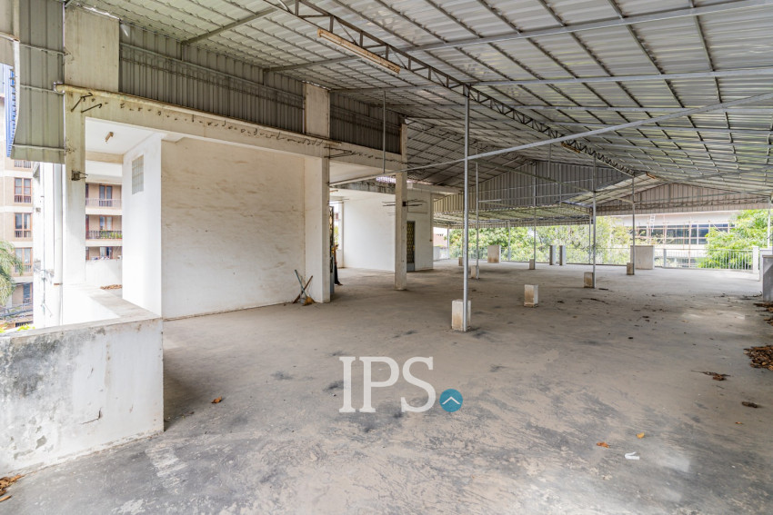 8 Bedroom Commercial Villa For Rent - BKK1, Phnom Penh