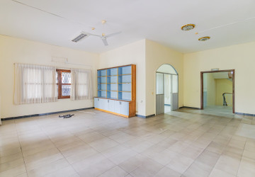 8 Bedroom Commercial Villa For Rent - BKK1, Phnom Penh thumbnail