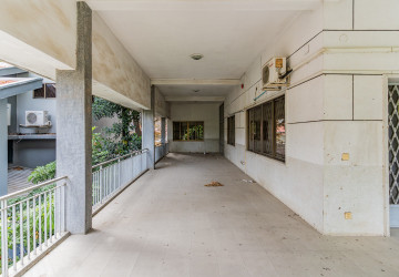 8 Bedroom Commercial Villa For Rent - BKK1, Phnom Penh thumbnail