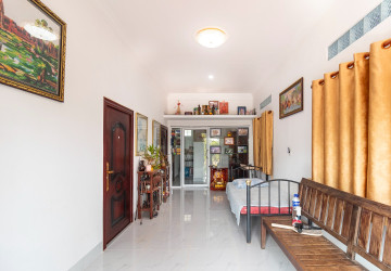3 Bedroom House For Rent - Chreav, Siem Reap thumbnail