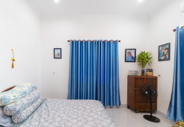 3 Bedroom House For Rent - Chreav, Siem Reap thumbnail
